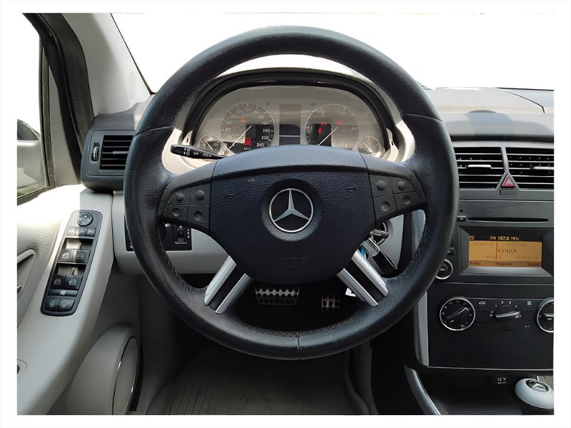 GuidiCar - Mercedes Classe B - T245 2009 B 200 cdi Sport FL Usato