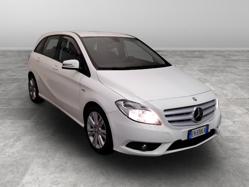 GuidiCar - Mercedes Classe b 2012 B 180 cdi be Executive Usato