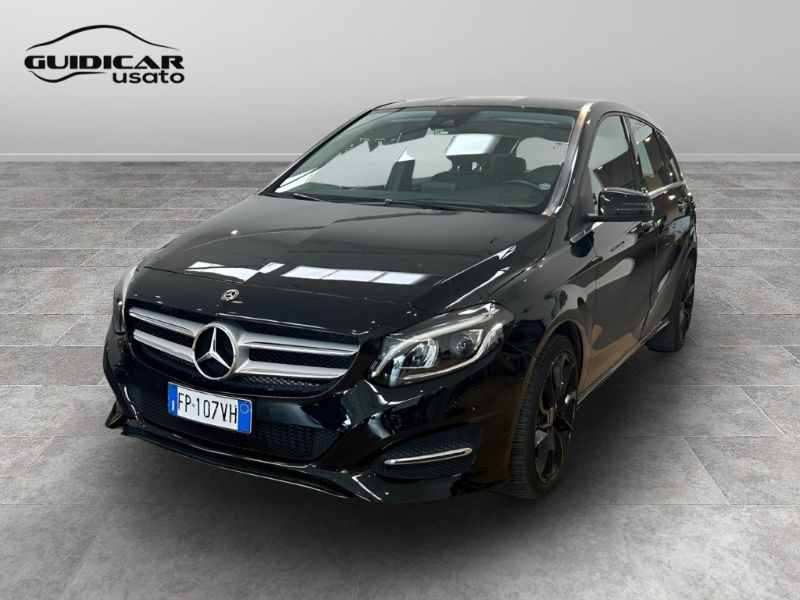 GuidiCar - Mercedes Classe B - T246 2018 B 180 d (cdi) Sport auto Usato