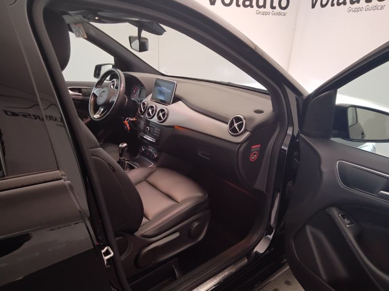 GuidiCar - Mercedes Classe b 2015 B 180 d (cdi)  Sport Usato