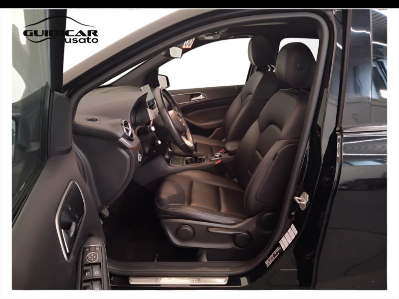 GuidiCar - Mercedes Classe b 2015 B 180 d (cdi)  Sport Usato