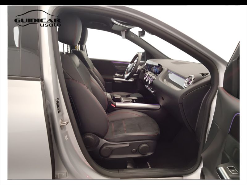 GuidiCar - Mercedes Classe b 2022 B 200 d Premium auto Usato