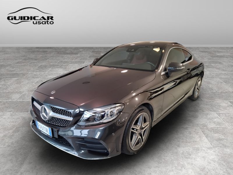 GuidiCar - Mercedes Classe C 2019 C Coupe 220 d Premium 4matic auto Usato