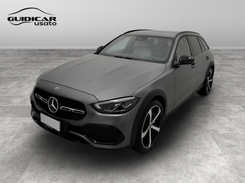 GuidiCar - Mercedes Classe C 2022 C SW All-Terrain 220 d mhev Premium 4matic auto Usato