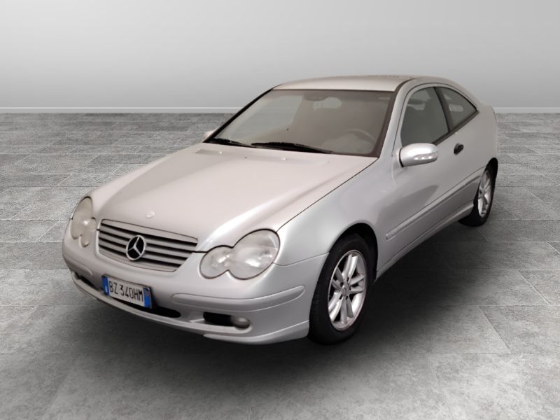 GuidiCar - Mercedes Classe C Sportcoupe 2002 C SportCoupe 220 cdi Usato