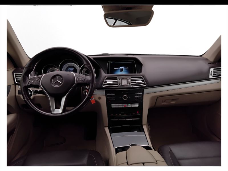 GuidiCar - Mercedes Classe E - A207 Cabrio 2015 E Cabrio 250 d (BT) Sport E6 Usato