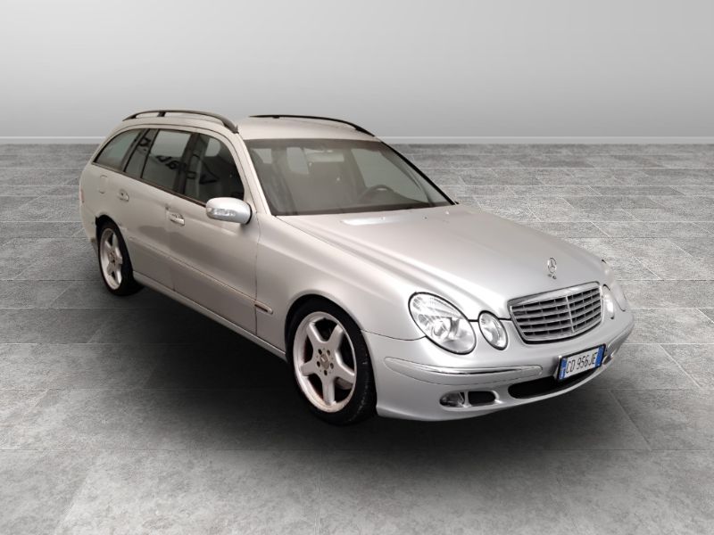 GuidiCar - Mercedes Classe E 2003 E SW 320 cdi Elegance Usato