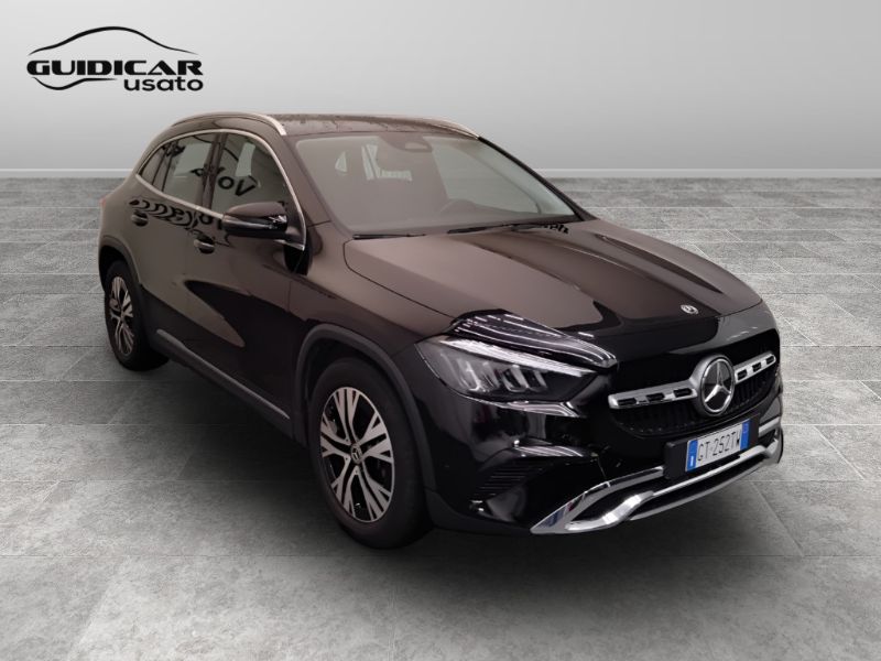 GuidiCar - Mercedes GLA 2024 GLA 180 d Progressive Advanced auto Usato