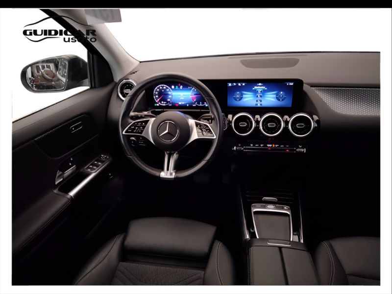 GuidiCar - Mercedes GLA 2024 GLA 180 d Progressive Advanced auto Usato