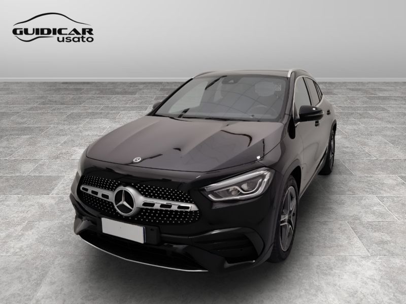 GuidiCar - Mercedes GLA 2022 GLA 180 d Premium auto Usato