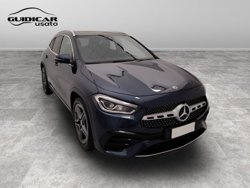 GuidiCar - Mercedes GLA-H247 2020 2022 GLA 200 d Premium auto Usato