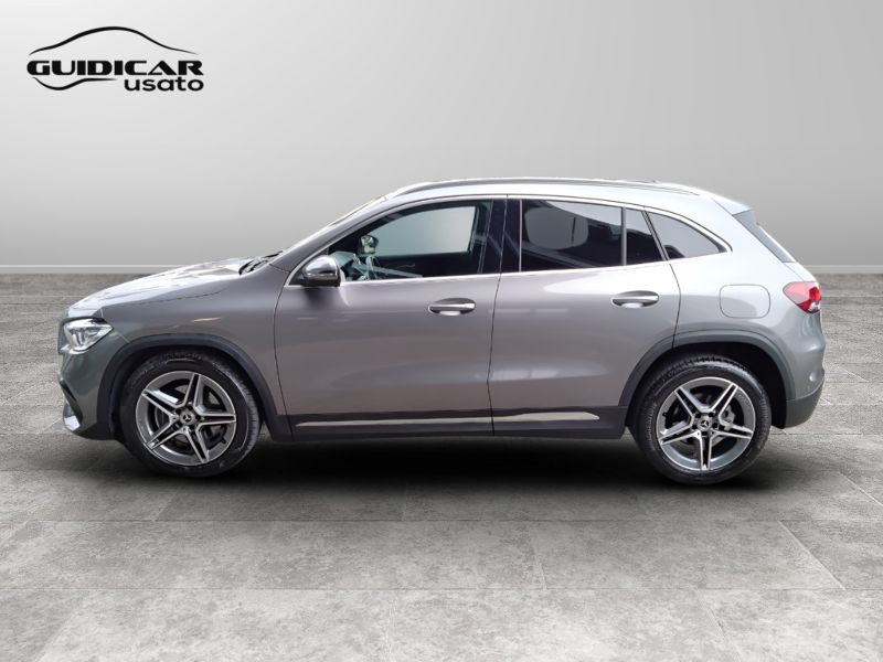 GuidiCar - Mercedes GLA 2022 GLA 200 d Premium auto Usato