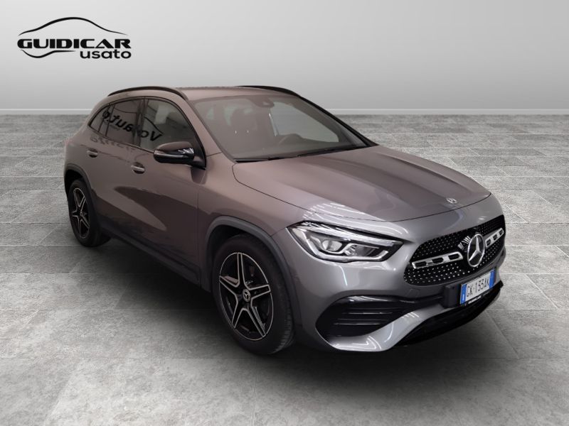 GuidiCar - Mercedes GLA 2022 GLA 200 d Premium auto Usato