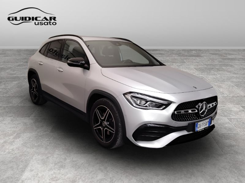 GuidiCar - Mercedes GLA 2022 GLA 200 d Premium auto Usato