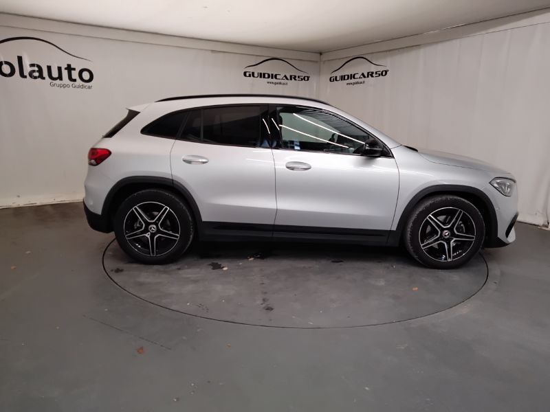 GuidiCar - Mercedes GLA 2022 GLA 200 d Premium auto Usato