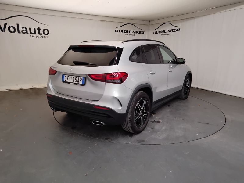 GuidiCar - Mercedes GLA 2022 GLA 200 d Premium auto Usato