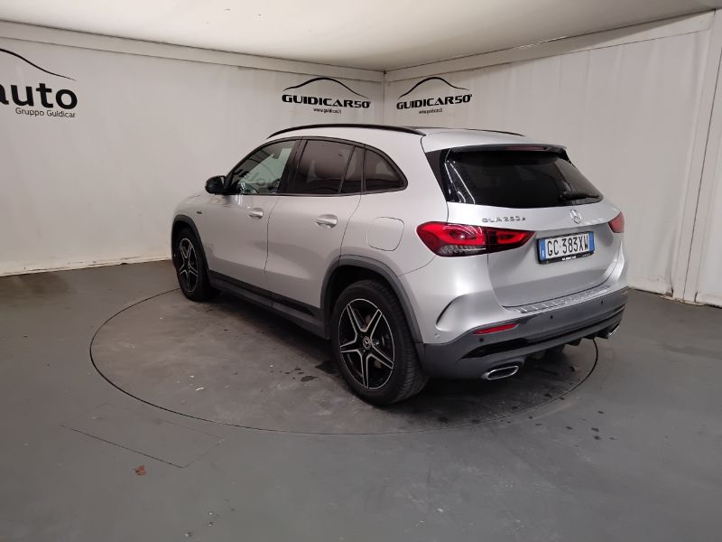 GuidiCar - Mercedes GLA 2020 GLA 250 e plug-in hybrid(e eq-power) Premium auto Usato