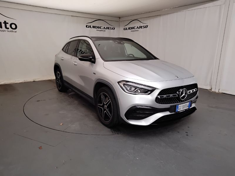 GuidiCar - Mercedes GLA 2020 GLA 250 e plug-in hybrid(e eq-power) Premium auto Usato