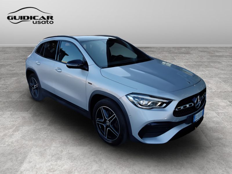 GuidiCar - Mercedes GLA 2020 GLA 250 e plug-in hybrid(e eq-power) Premium auto Usato