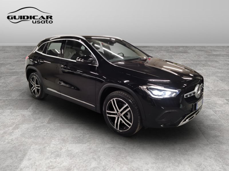 GuidiCar - Mercedes GLA 2022 GLA 250 e plug-in hybrid(e eq-power) Sport Plus auto Usato