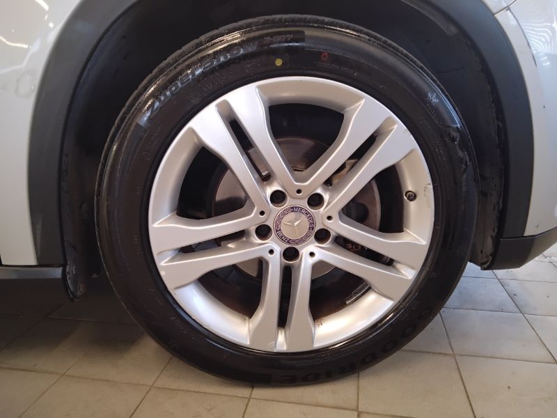 GuidiCar - Mercedes GLA-X156 2014 2015 GLA 200 d (cdi) Sport Usato