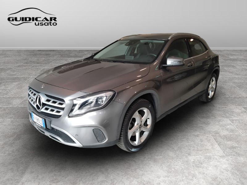 GuidiCar - Mercedes GLA-X156 2017 2019 GLA 200 d Sport auto Usato