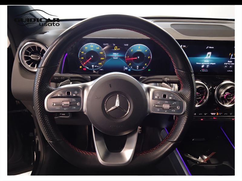 GuidiCar - Mercedes GLB 2022 GLB 180 d Premium auto Usato