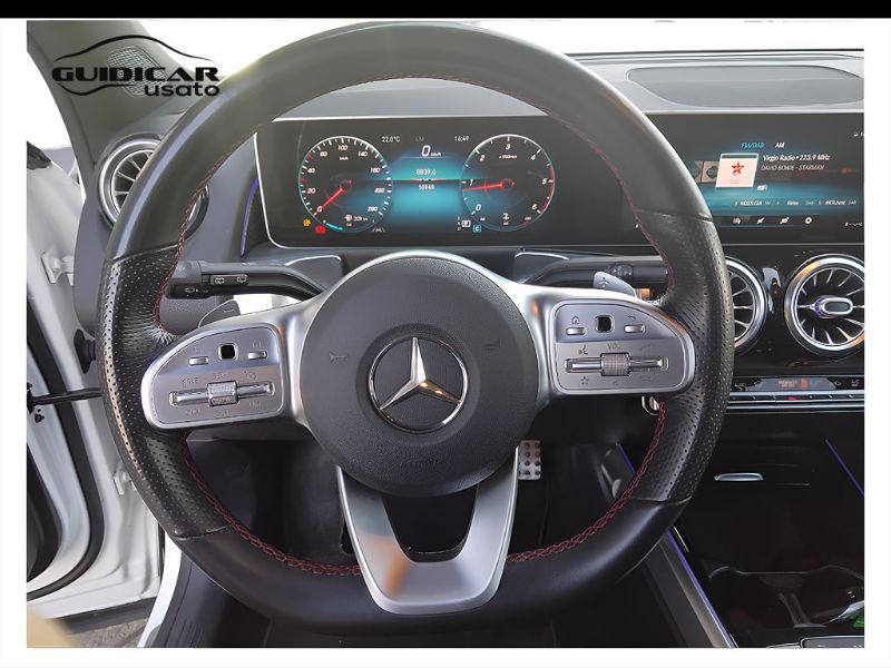 GuidiCar - Mercedes GLB - X247 2019 2021 GLB 200 d Premium auto Usato