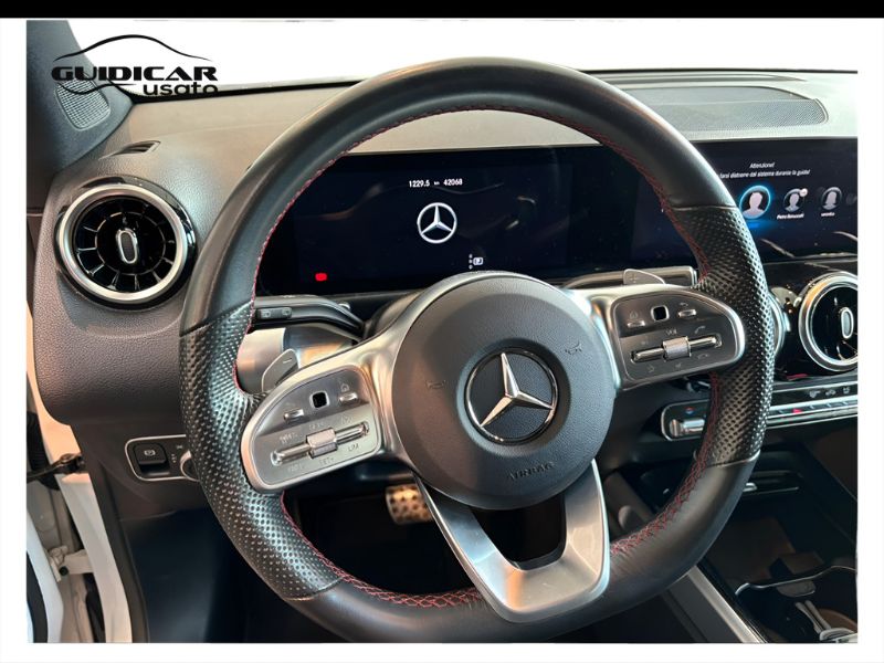 GuidiCar - Mercedes GLB 2023 GLB 200 d Premium auto Usato