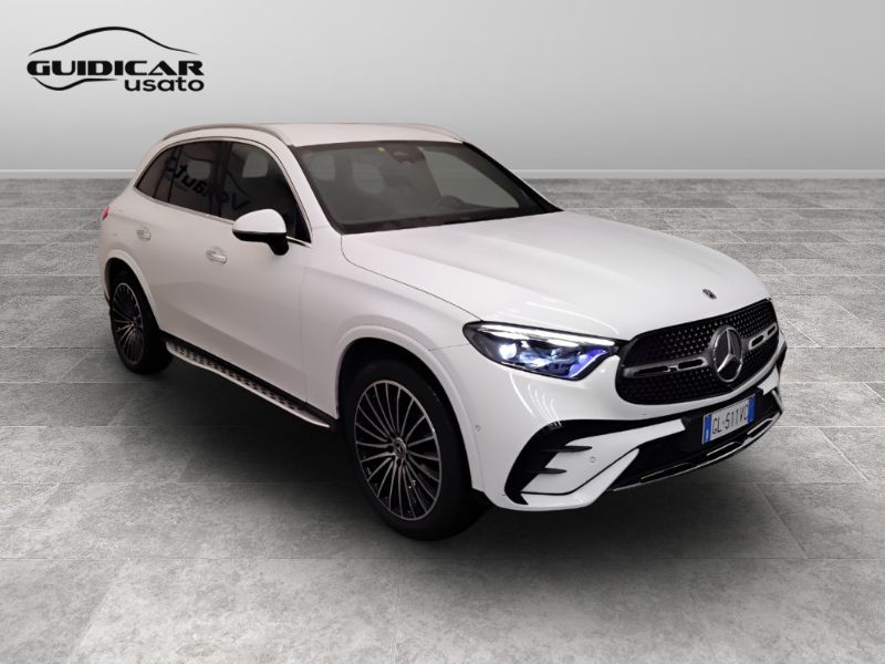 GuidiCar - Mercedes GLC 2023 GLC 220d mhev AMG Premium 4matic auto Usato