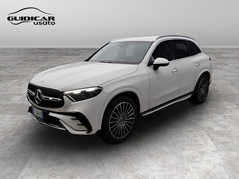 GuidiCar - Mercedes GLC 2023 GLC 220d mhev AMG Premium 4matic auto Usato