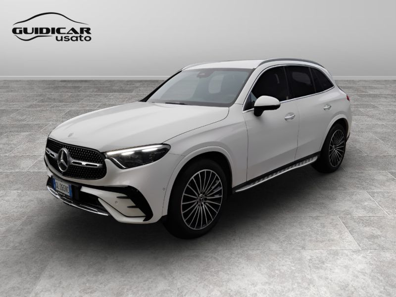 GuidiCar - Mercedes GLC 2023 GLC 220d mhev AMG Premium 4matic auto Usato