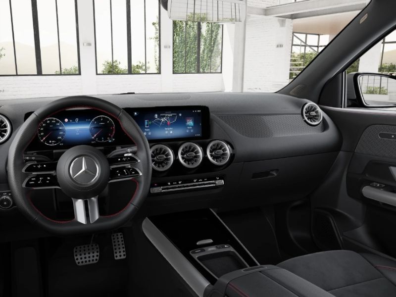 GuidiCar - MERCEDES BENZ NUOVA GLA 1 GLA 180 Automatic Nuovo