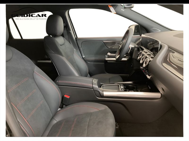 GuidiCar - MERCEDES BENZ NUOVA GLA 1 GLA 180  d Automatic Nuovo