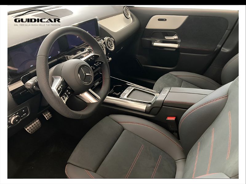 GuidiCar - MERCEDES BENZ NUOVA GLA 1 GLA 180  d Automatic Nuovo