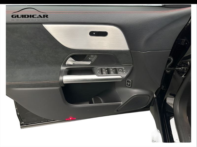 GuidiCar - MERCEDES BENZ NUOVA GLA 1 GLA 180  d Automatic Nuovo