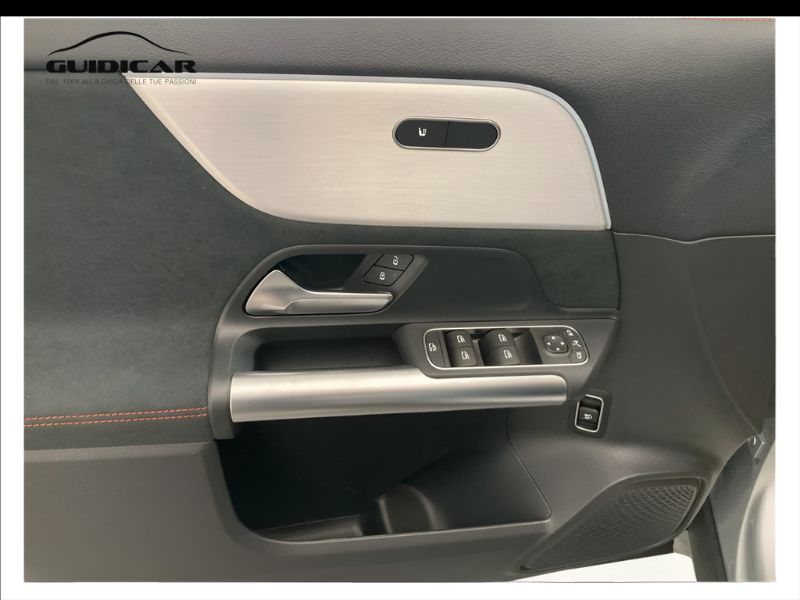 GuidiCar - MERCEDES BENZ NUOVA GLA 1 GLA 180  d Automatic Nuovo