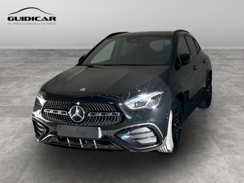 GuidiCar - MERCEDES BENZ NUOVA GLA 1 GLA 200 d Automatic 4MATIC AMG Line ADVANCED PLUS Nuovo