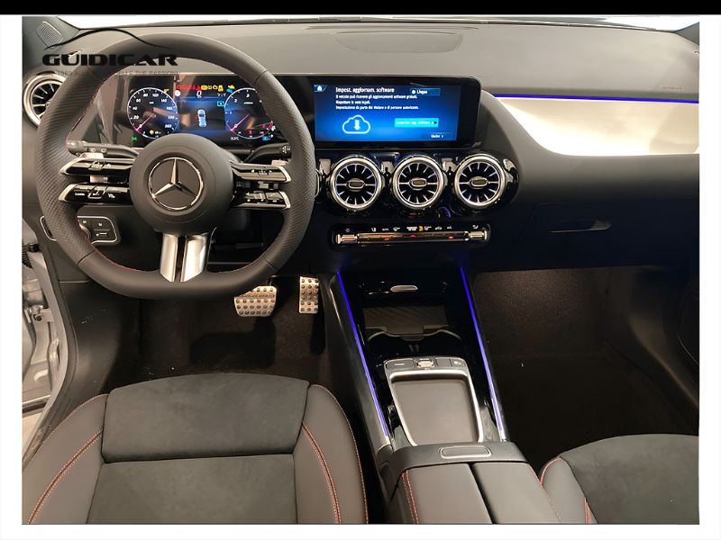 GuidiCar - MERCEDES BENZ NUOVA GLA 1 GLA 200 d Automatic 4MATIC Nuovo