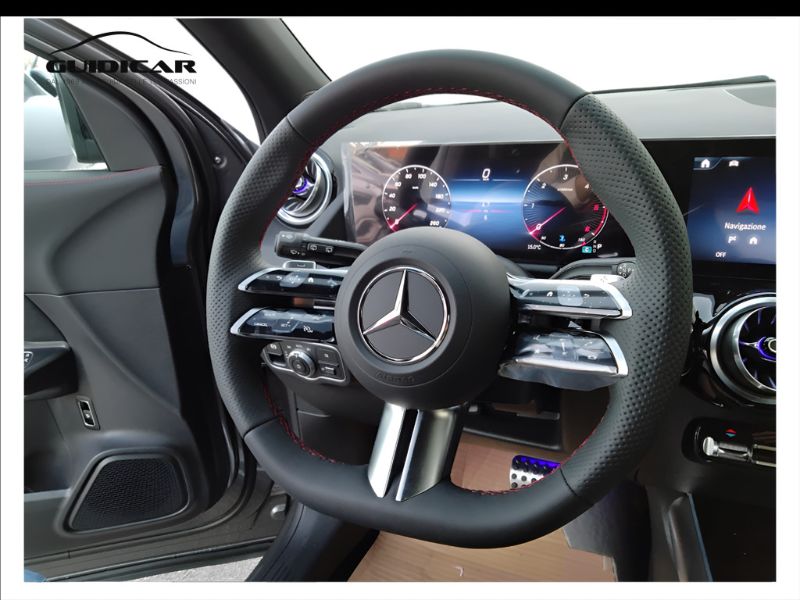 GuidiCar - MERCEDES BENZ NUOVA GLA 1 GLA 200 D AUTOMATIC Nuovo