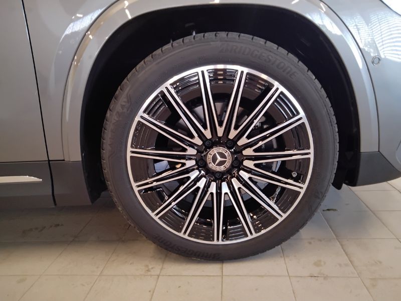 GuidiCar - MERCEDES BENZ NUOVA GLA 1 GLA 200 D AUTOMATIC Nuovo