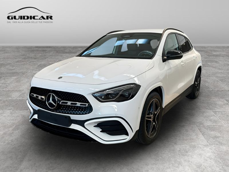 GuidiCar - MERCEDES BENZ NUOVA GLA 1 GLA 200 D AUTOMATIC Nuovo