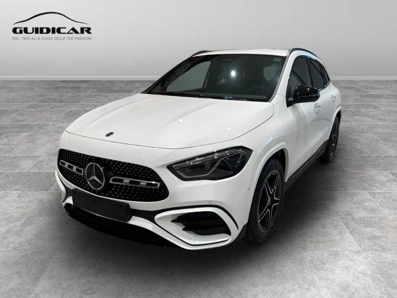 GuidiCar - MERCEDES BENZ NUOVA GLA 1 GLA 200 D AUTOMATIC Nuovo