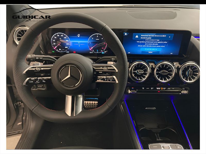 GuidiCar - MERCEDES BENZ NUOVA GLA 1 GLA 200 D AUTOMATIC Nuovo