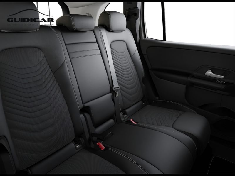 GuidiCar - MERCEDES BENZ NUOVA GLB 1 GLB 180 automatic Nuovo