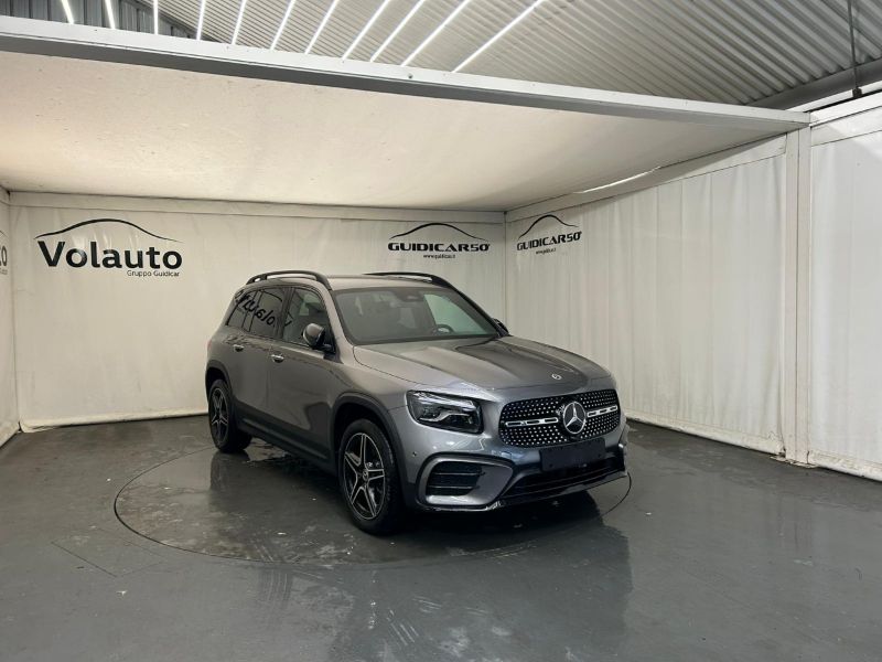 GuidiCar - MERCEDES BENZ NUOVA GLB 1 GLB 180 automatic Nuovo