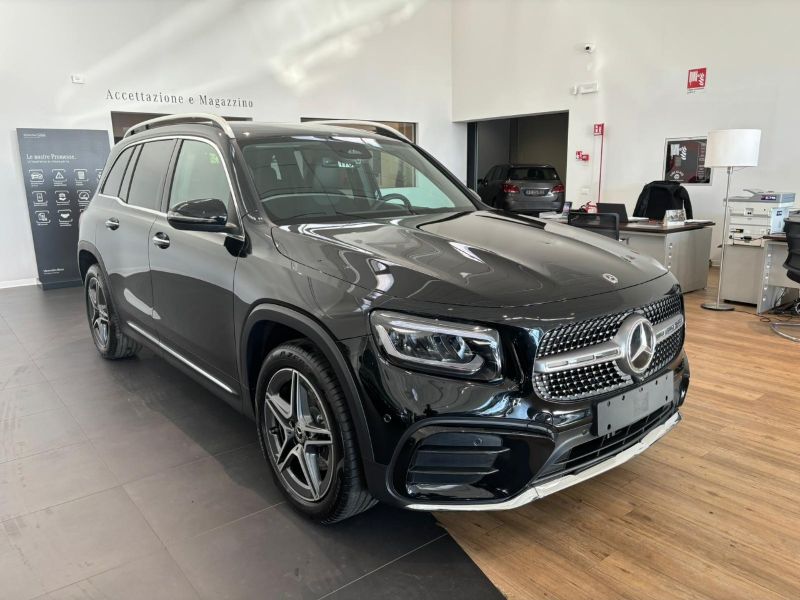 GuidiCar - MERCEDES BENZ NUOVA GLB 1 GLB 200 d Automatic Nuovo