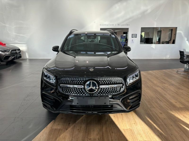 GuidiCar - MERCEDES BENZ NUOVA GLB 1 GLB 200 d Automatic Nuovo