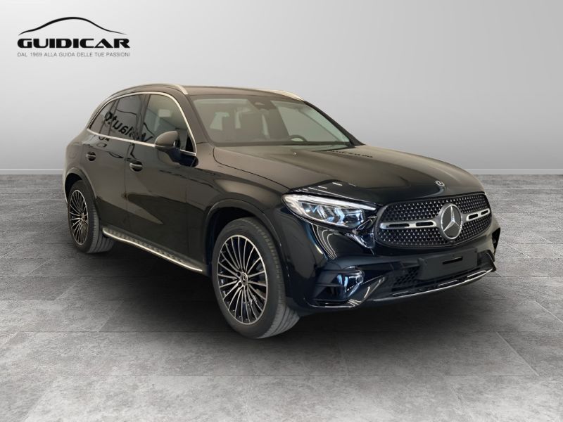 GuidiCar - MERCEDES BENZ Nuova GLC SUV 1 GLC 300 de 4MATIC Nuovo