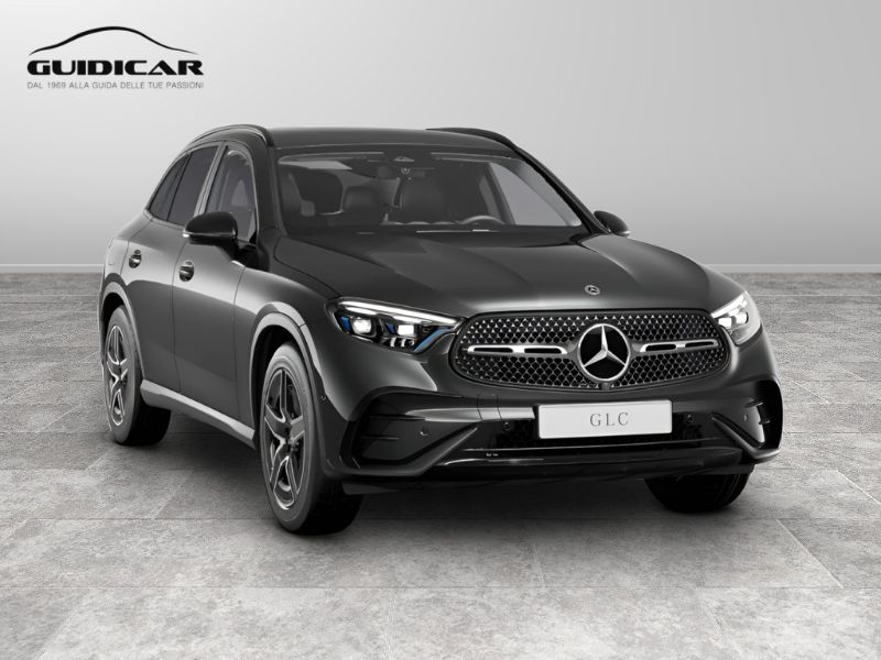 GuidiCar - MERCEDES BENZ Nuova GLC SUV 1 GLC 300 de 4MATIC Nuovo